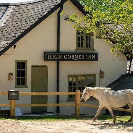 High Corner Inn Godshill  Экстерьер фото