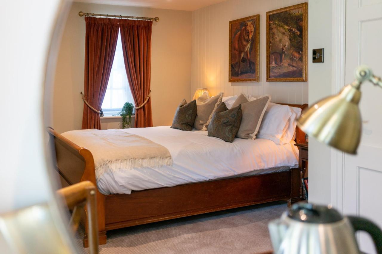 High Corner Inn Godshill  Экстерьер фото